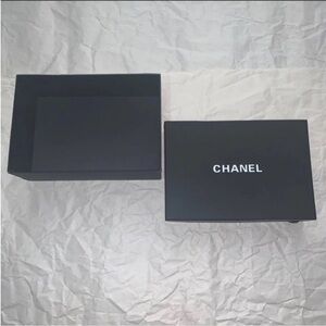 Chanel box
